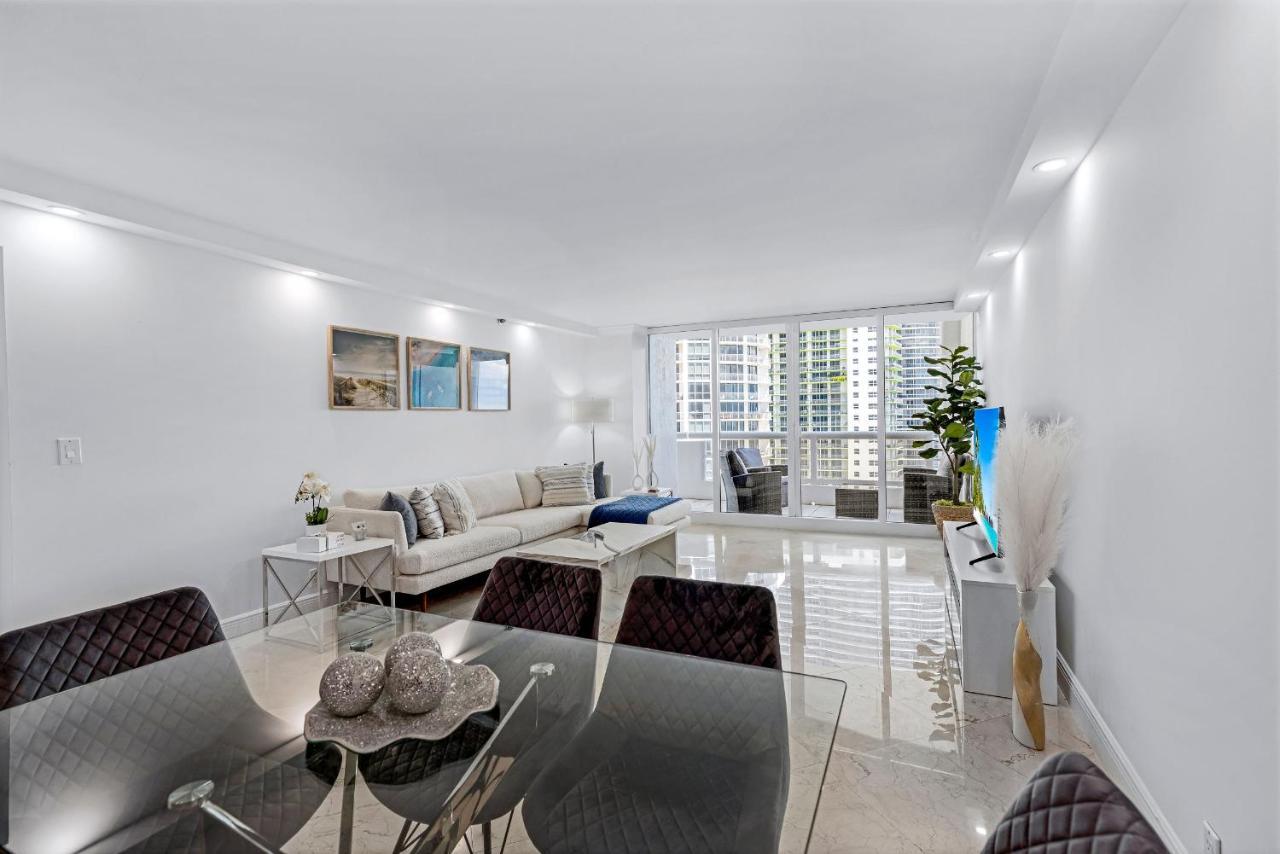Unforgettable Water Views Oasis Apartment Doral Exterior photo